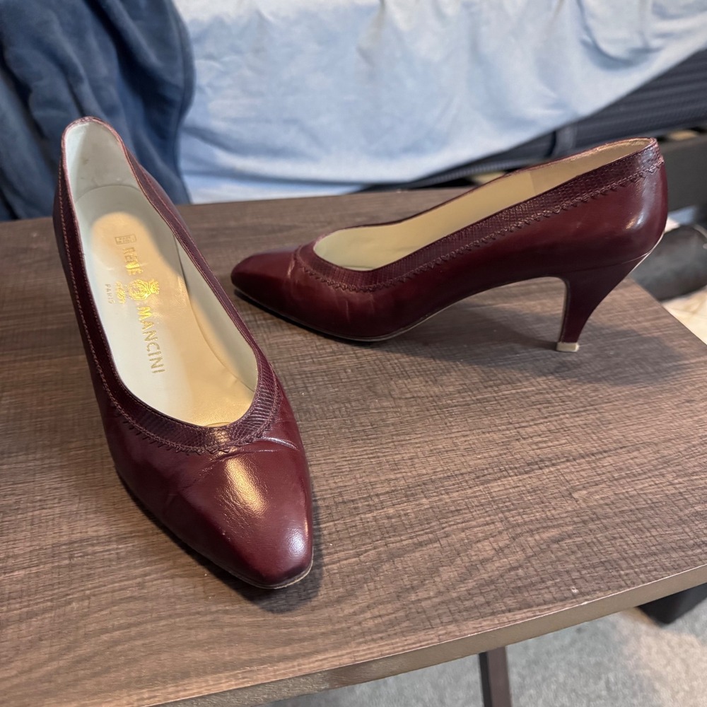 Vintage Rene Mancini Paris Burgundy Leather‎ Pointed Toe Heels Pumps Size 41